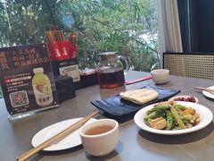 -陈熹公民族美食文化餐厅(中华广场店)