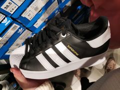 -首创奥特莱斯(昆山店)