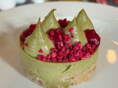 开心果树莓挞-纽约咖啡馆