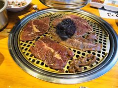 -唯成•韩国炭火烤肉 유성고기
