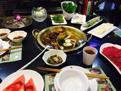 -怡品川宇火锅(宝立方店)