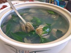 -鑫悦楼煎蟹·16年海鲜大排档