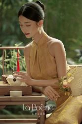 -乐派诗婚纱摄影