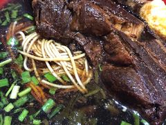 -小龙大肉面馆