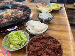 -正南齊北重庆老火锅(光华村直营店)
