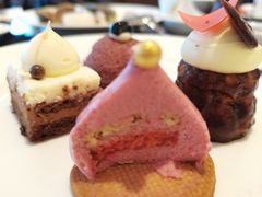 -圣丰索菲特·2 On 988 Café 自助餐厅