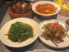 -吴越荣记苏州菜·松鼠桂鱼100%活鱼现做(斜塘老街店)