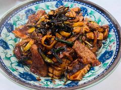 特色四大荤浇头-明呈黄鱼面馆(斜土路店)