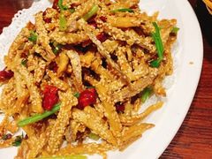 -董厨煨汤馆(车站路店)