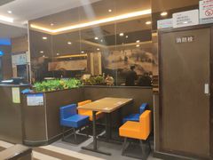 -阿香米线(大唐西市大润发店)