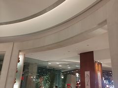 -怡咖啡海鲜自助餐厅(浦东香格里拉店)