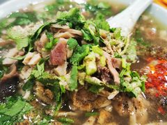 羊杂汤-清真喜兰老丁羊汤特色小吃