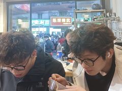 -郑记•不夜城烧烤•龙虾•虾蟹(黄鹤楼店)