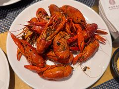十三香小龙虾-威珀斯酒店·珀萃美食餐厅 | 海鲜刺身·现烤生蚝·特色烤肉