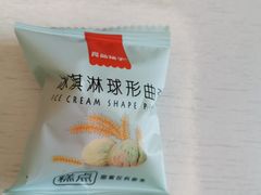 -良品铺子(长和国际店)