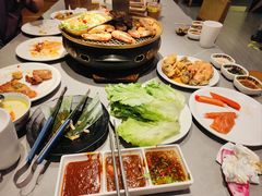 -山焱·炭火自助烤肉(周浦万达店)