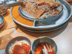 -姜虎东白丁烤肉(虹桥天地店)