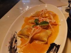 -港丽餐厅(高德置地店)