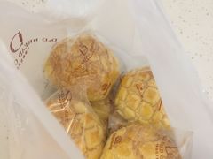 -顶东面包花园·生日蛋糕(世博店)