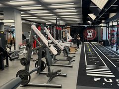 -FUSION FITNESS 热炼健身(万象天地店)