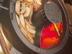 -晓宇重庆火锅(西安荟聚店)