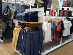 -优衣库(青岛万象城店)