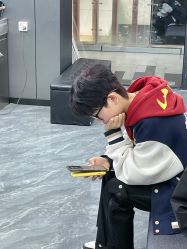 -米可造型烫发染发