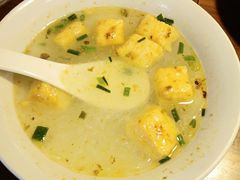 粉丝汤-舒蔡记生煎菜饭(云南中路店)