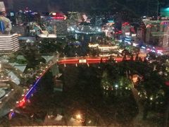 -云顶旋转自助景观餐厅