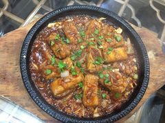 -临街徽菜馆·正宗黄山味