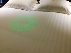 -桔子酒店(深圳东门湖贝地铁站店)