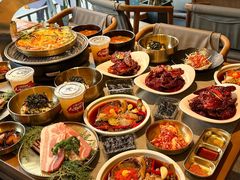 -草家酱蟹炭火烤肉店(珲春南路一店)