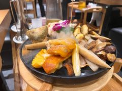 -一朵菌·野生菌探索家火锅(南亚店)