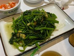 -琼大师东方烤乳猪(亚特兰蒂斯店)