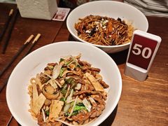 生炒黄牛肉面-寻裕记·现炒浇头面(人民广场店)