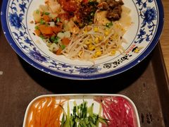 -陕味食族油泼面(工商大学店)