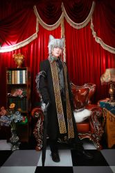 -星元素cosplay动漫摄影写真工作室