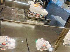 -HOGAN(久光百货店)