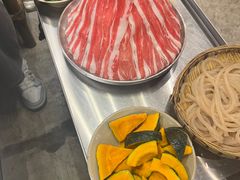 -五里关火锅(上海鑫耀·光环Live店)