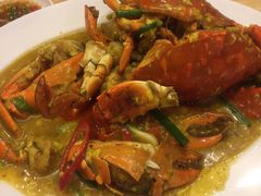 -J Daeng Seafood