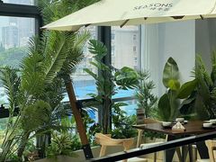 -肆季荟·SEASONS(江苏电视塔店)