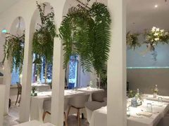 -春树下·树屋花房西餐厅(罍街AS1980店)