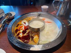 -巴邑火锅·夜宵(港隆广场店)