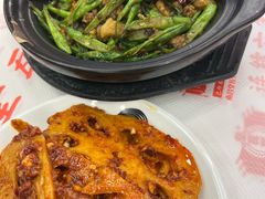 -堂瓦里·33年传统赣菜(第一街区店)