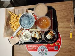 -肯德基(中纬店)