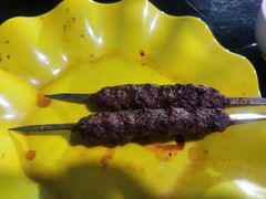 -烤肉小伙烤肉店