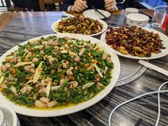 -江湖黑大兔(杨家坪店)
