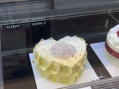 -花花卷卷·鲜食蛋糕(静安久光百货店)