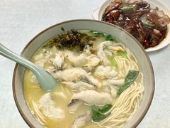 -明呈黄鱼面馆(斜土路店)