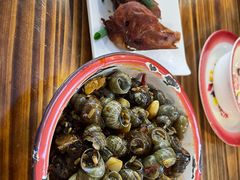 -冶建镜子·老南昌大排档·江西虾王(总店)